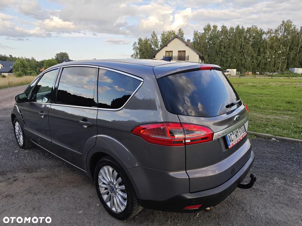 Ford S-Max - 16