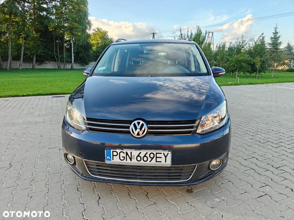 Volkswagen Touran - 1