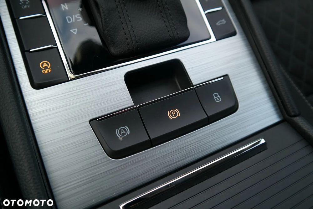 Skoda Superb 2.0 TSI Ambition DSG - 29