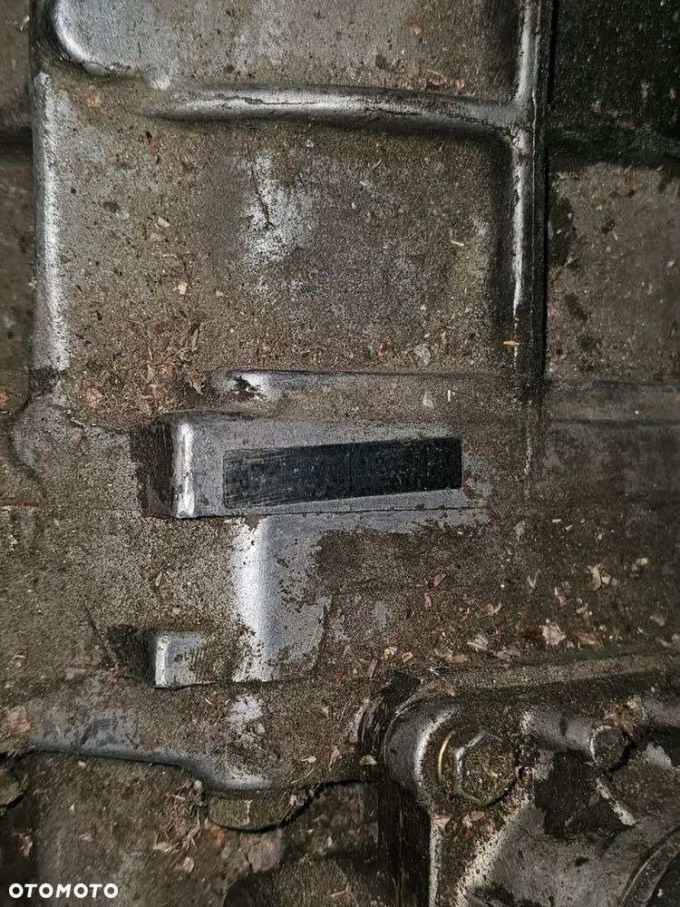 SKRZYNIA BIEGÓW MANUALNA JEEB GRAND CHEROKEE 2.5TD 52109021AB - 4