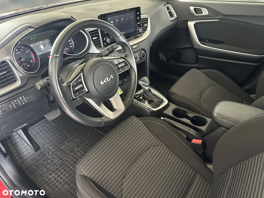 Kia Ceed 1.5 T-GDI M DCT - 10
