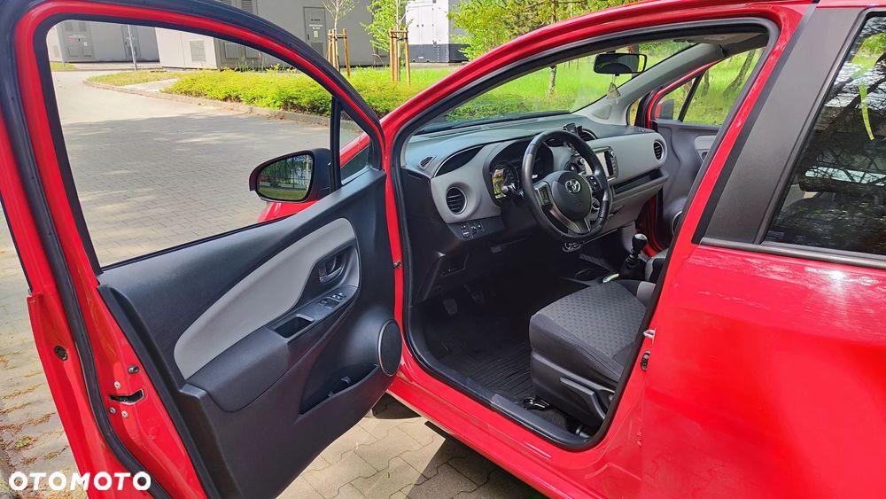 Toyota Yaris - 8