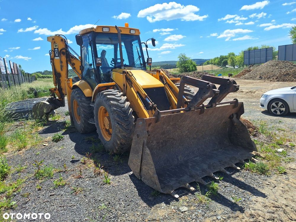 JCB 4Cx 4X4 - 3