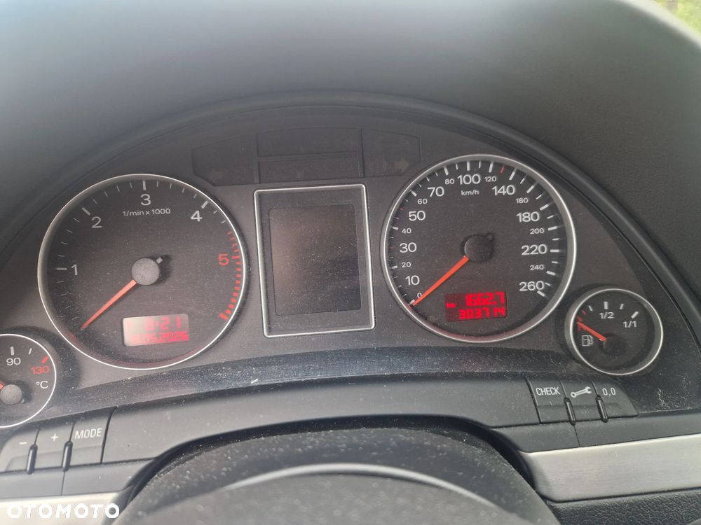 Audi A4 Avant 2.0 TDI DPF - 15