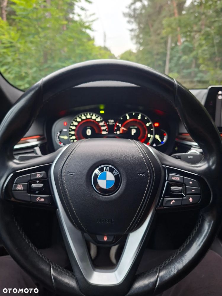 BMW Seria 5 520d Eff.Dynamics Luxury Line - 10