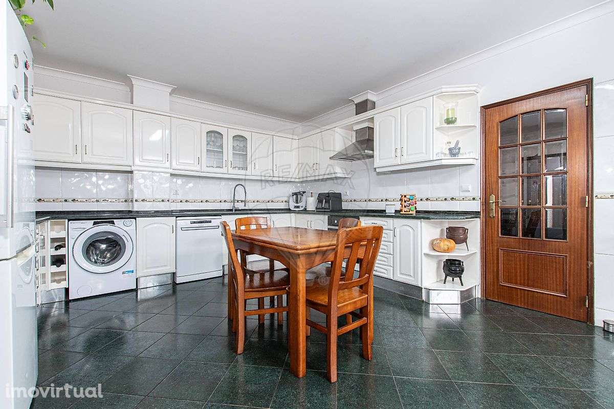 Moradia T5 para venda - Grande imagem: 2/39