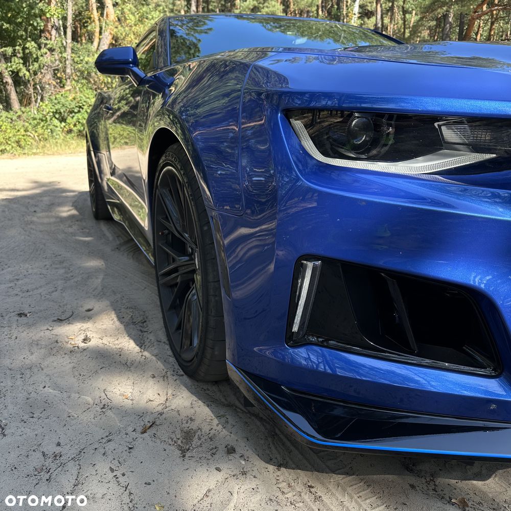 Chevrolet Camaro Coupe 6.2 V8 - 12