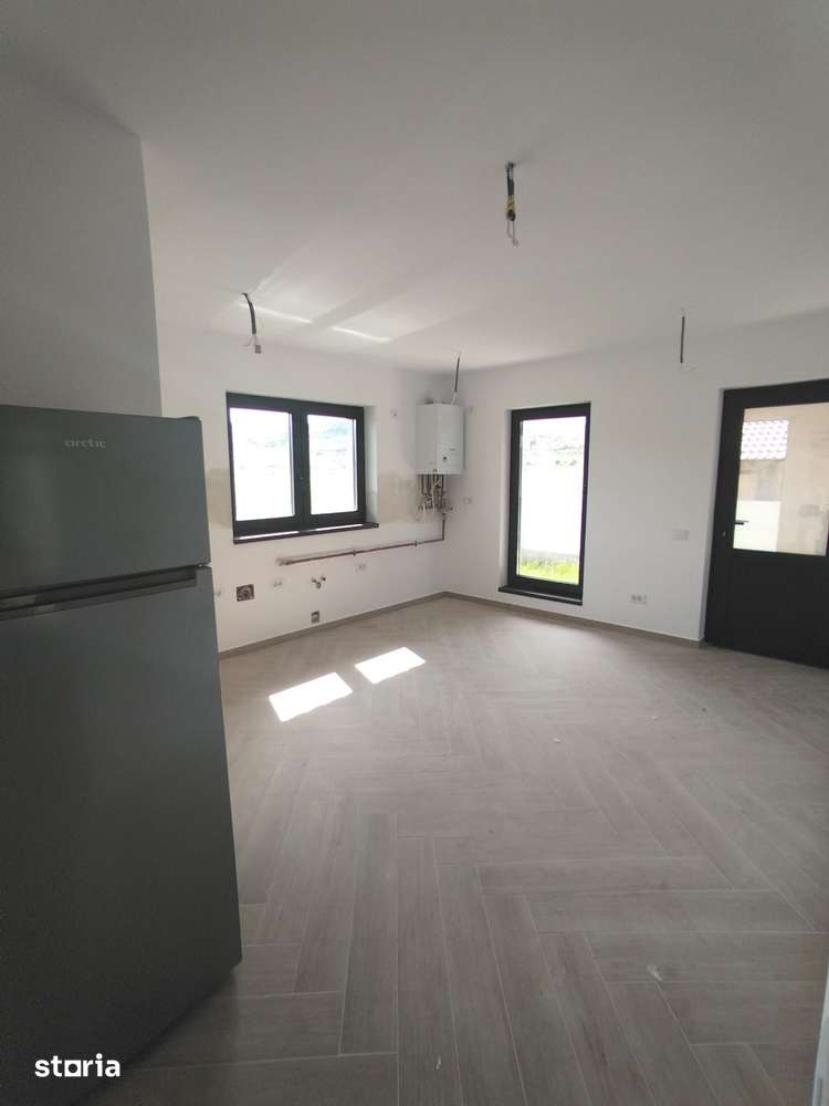Casa noua de vânzare in Sard - Imagine principală: 5/12