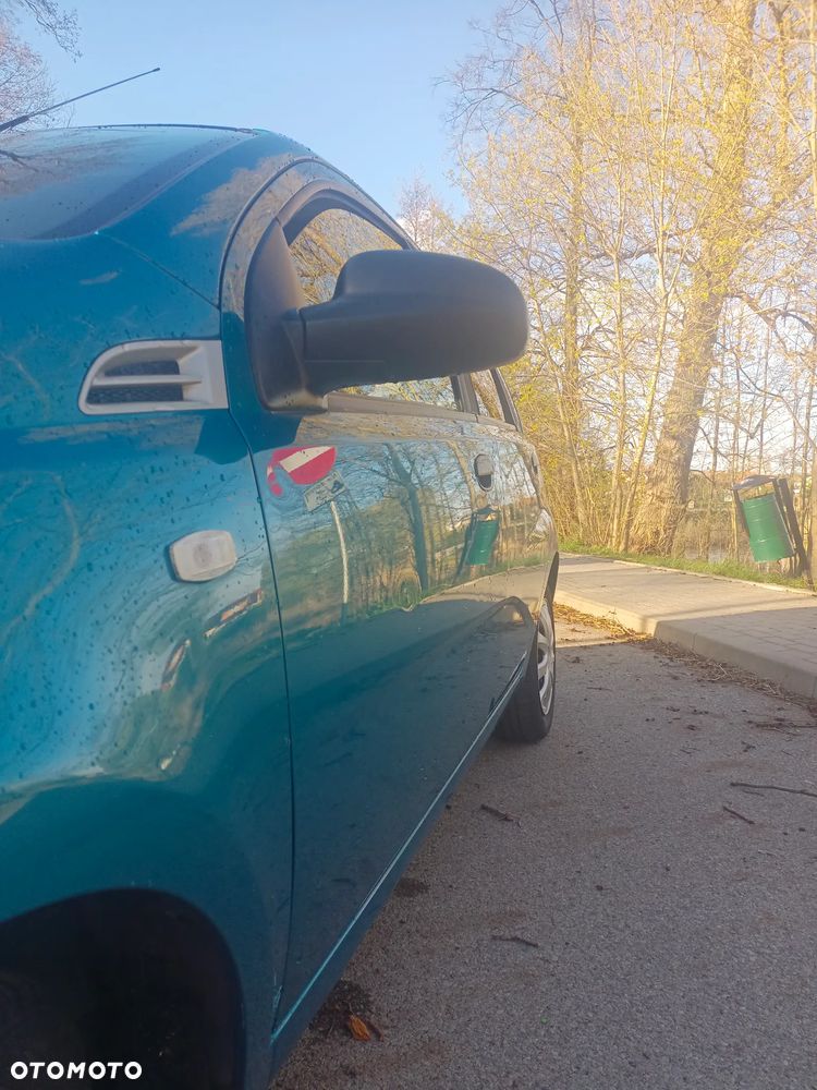 Chevrolet Aveo 1.2 16V Base - 4