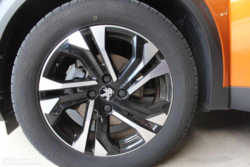 Peugeot 2008 1.2 PureTech Allure Pack - 21