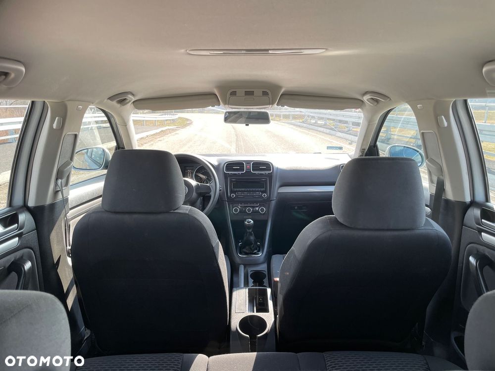 Volkswagen Golf 1.6 TDI Comfortline - 6