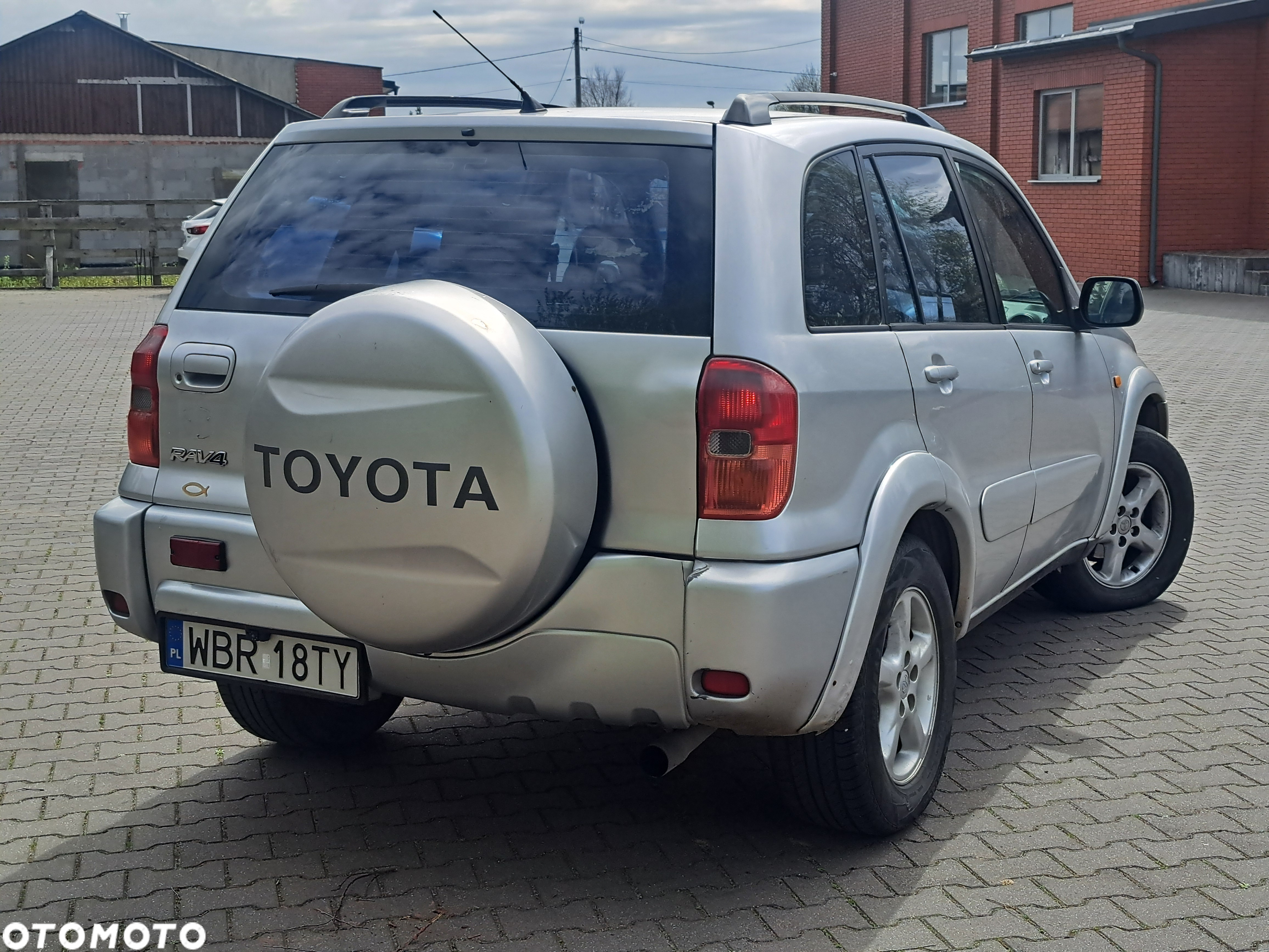 Toyota RAV4 2.0 D-4D 4x4 - 4