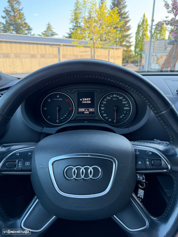 Audi A3 1.6 TDI DPF Ambiente - 7