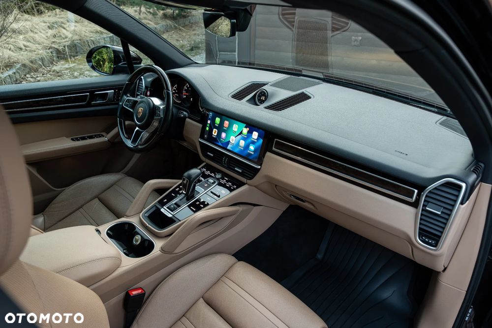 Porsche Cayenne Standard - 27