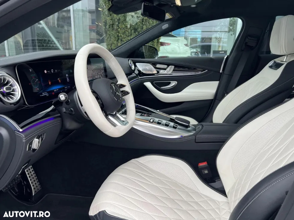 Mercedes-Benz AMG GT 53 4MATIC+ MHEV - 15