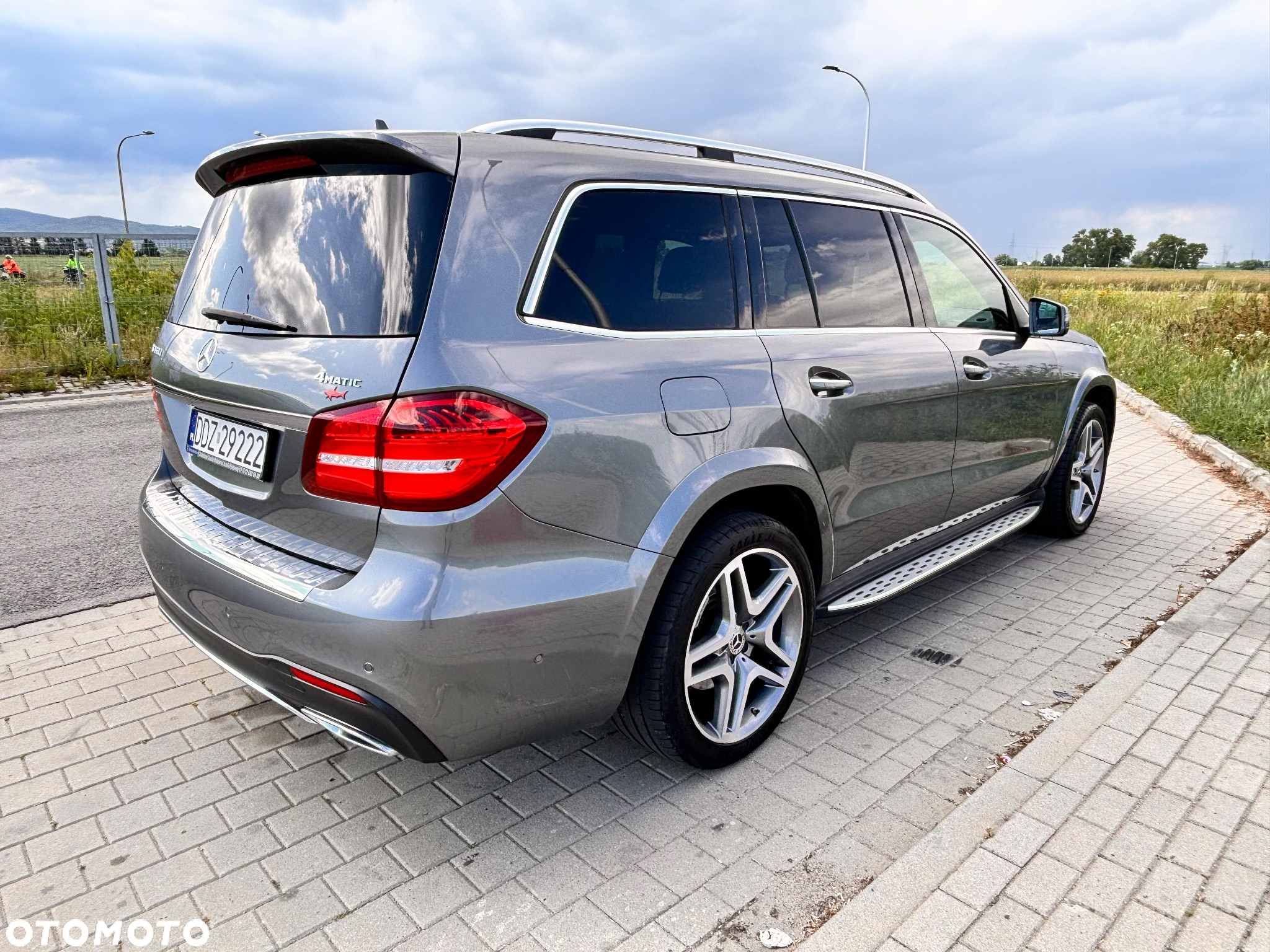 Mercedes-Benz GLS 350 d 4Matic 9G-TRONIC AMG Line - 7
