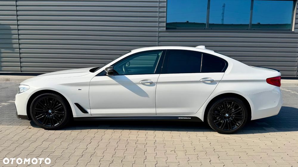 BMW Seria 5 520d xDrive M Sport sport - 11