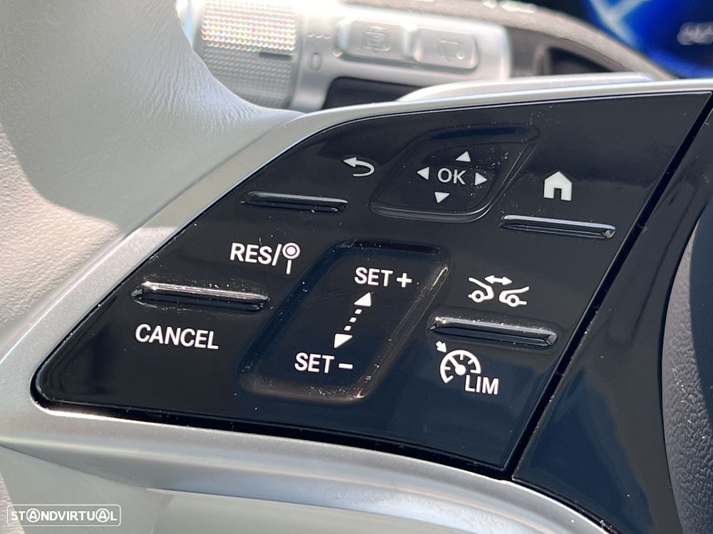 Mercedes-Benz EQS - 44