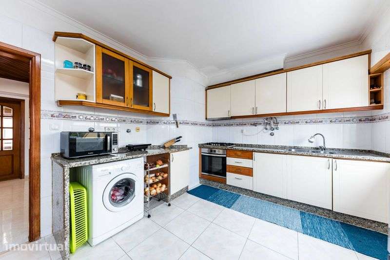 Apartamento venda t2  box fechada| Amadora - Grande imagem: 2/12