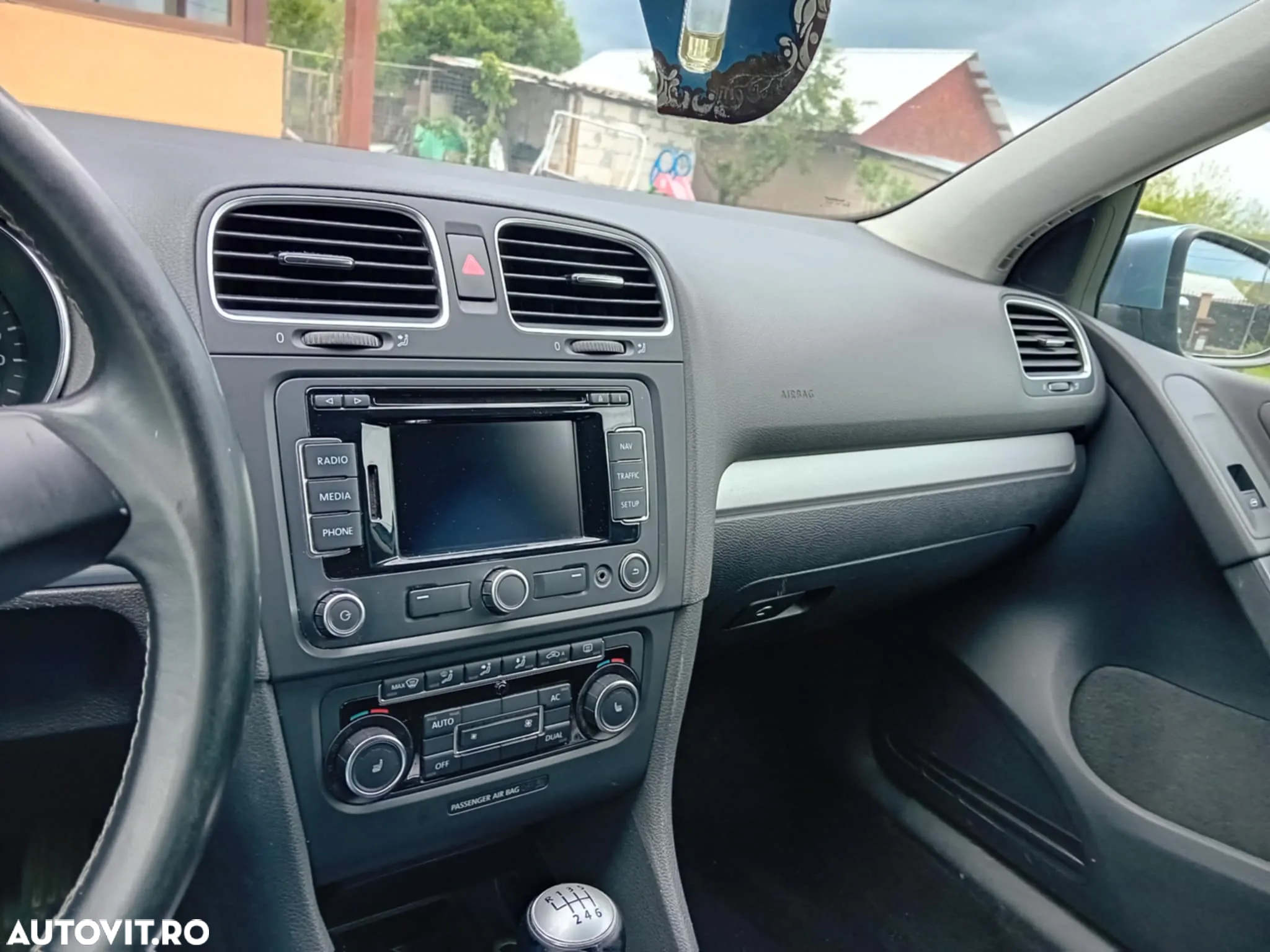 Volkswagen Golf - 13