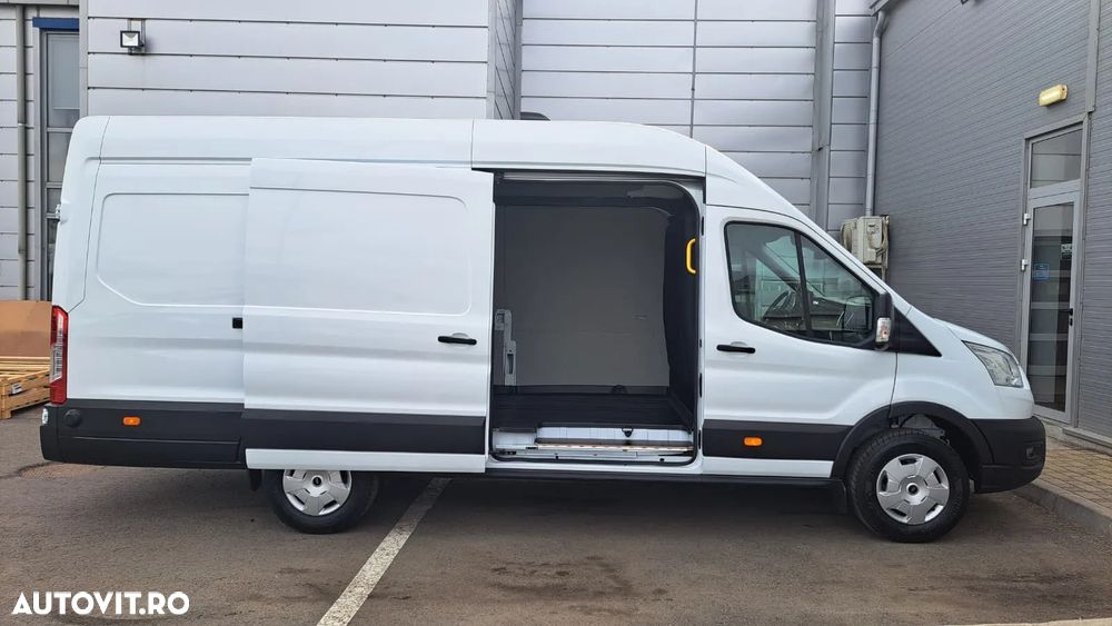Ford NEW TRANSIT VAN L4H3 RWD - 9