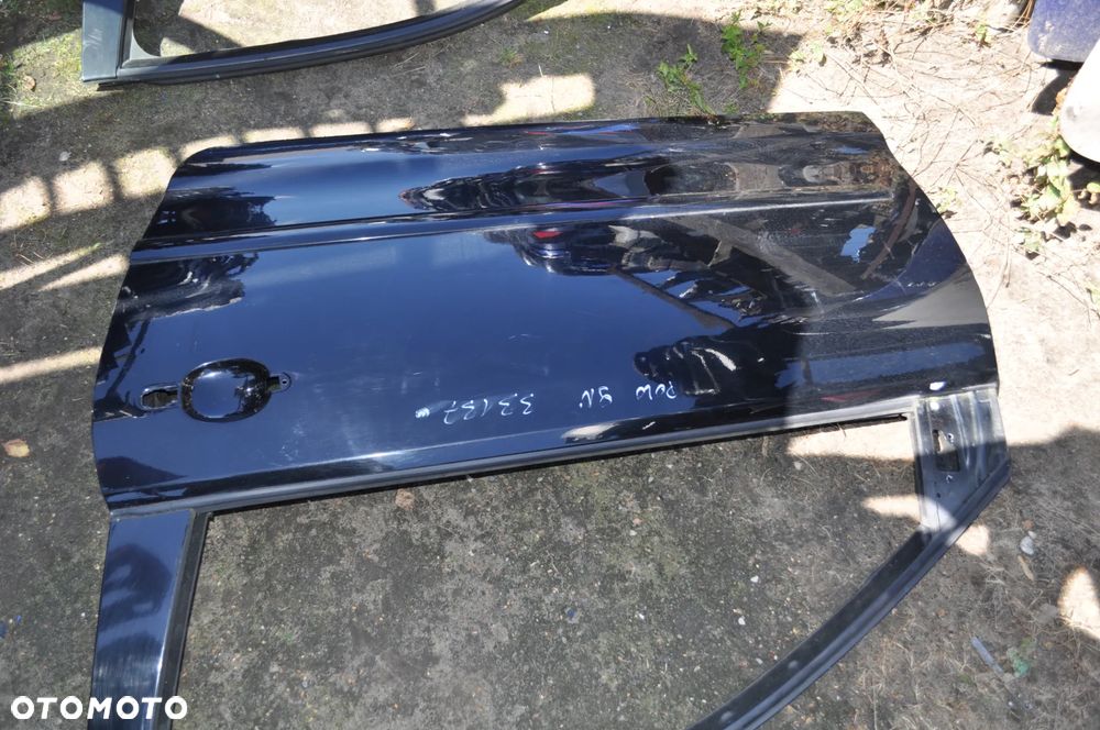 vw polo 9N drzwi nr 33137 WYSYŁKA - 2