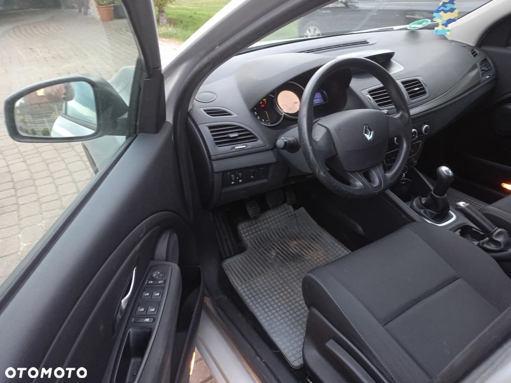 Renault Megane 1.6 16V 100 Expression - 12