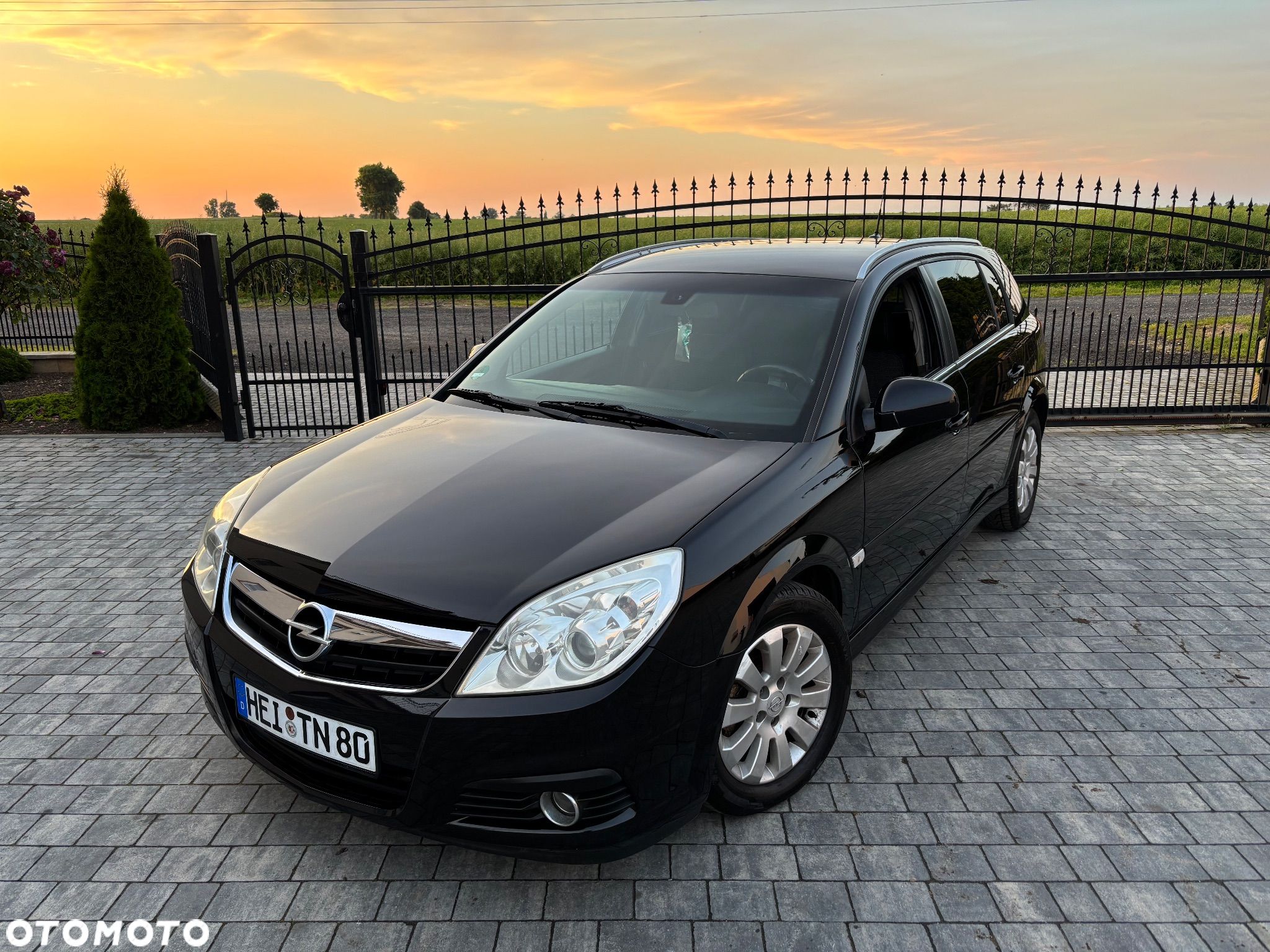 Opel Signum 1.8 Cosmo - 1
