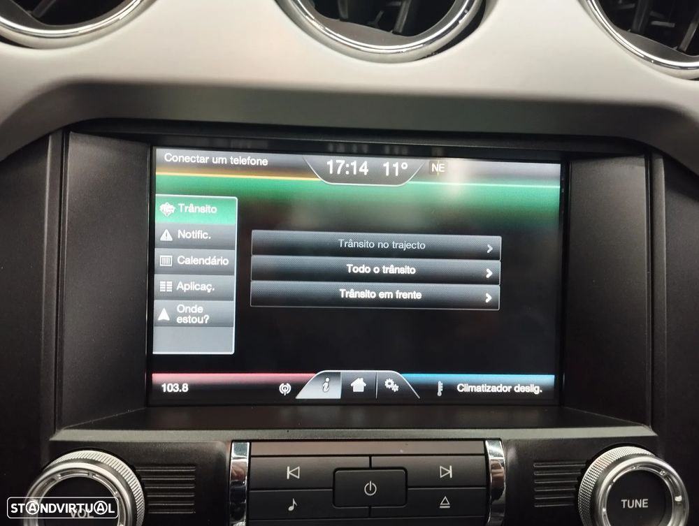 Ford Mustang 2.3i EcoBoost - 38