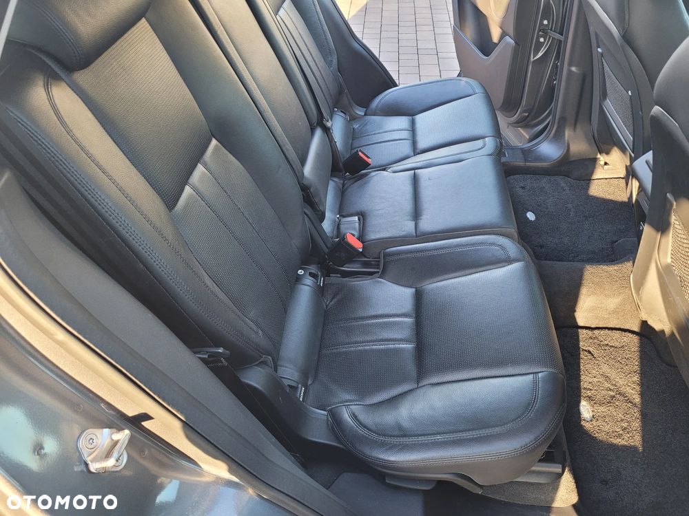 Land Rover Discovery Sport TD4 SE - 12