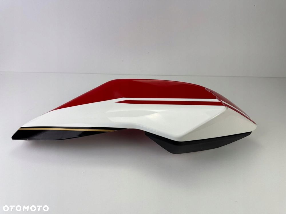 Prawa nakładka zbiornika Ducati Hypermotard 950 2022+ - 7