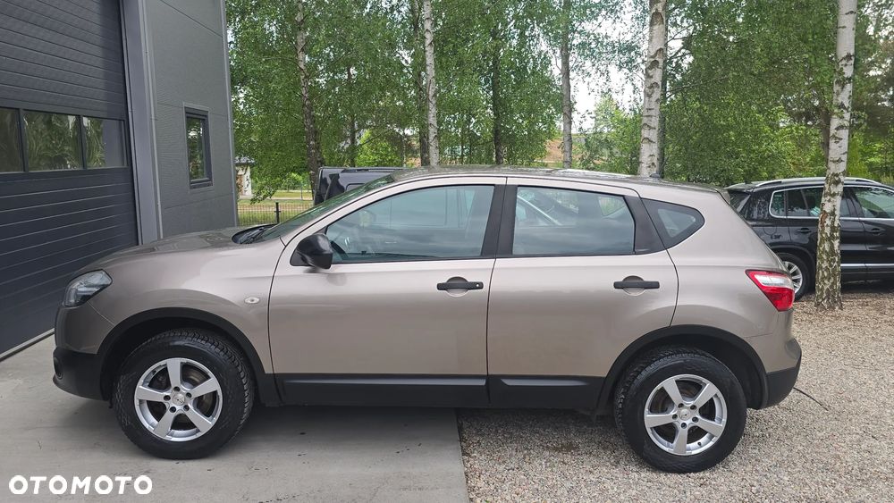 Nissan Qashqai 1.6 Visia - 5