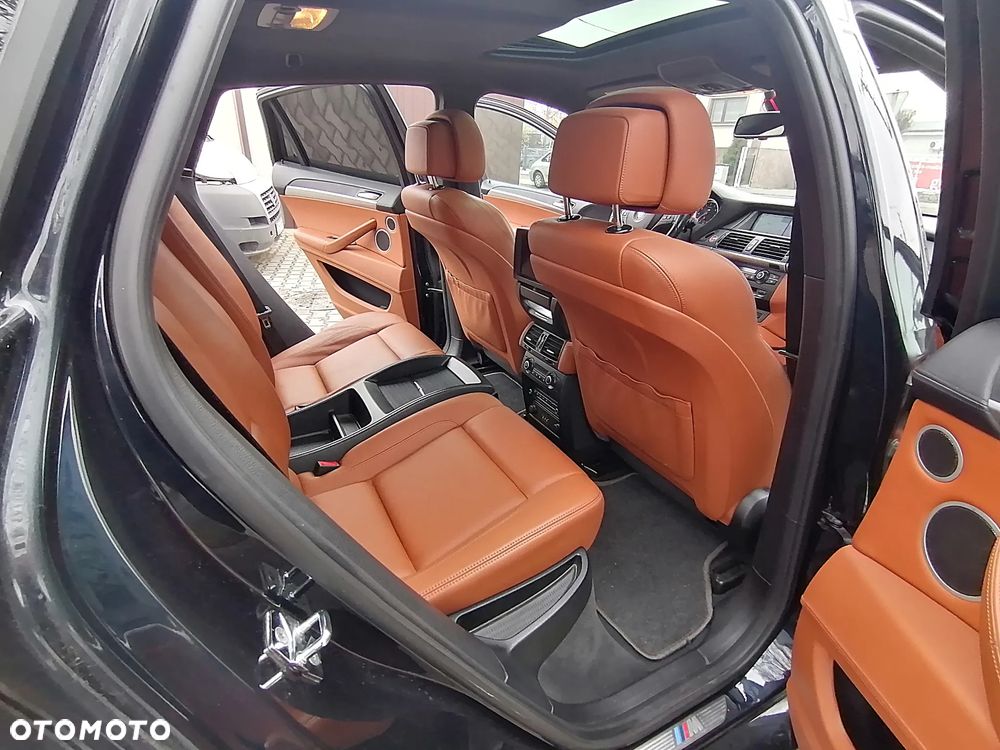 BMW X6M - 34