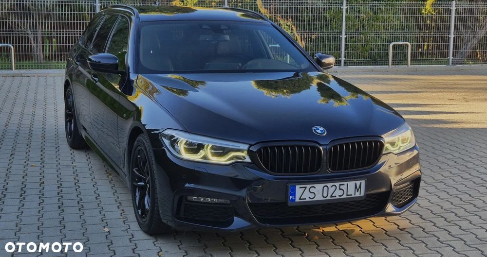 BMW Seria 5 520d xDrive M Sport sport - 9