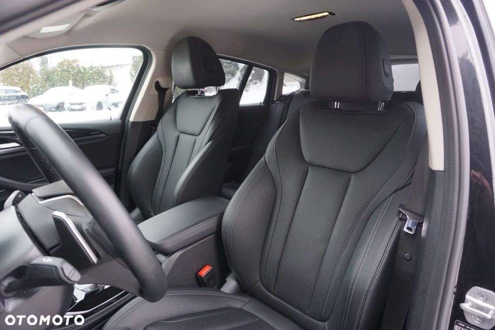 BMW X4 - 10