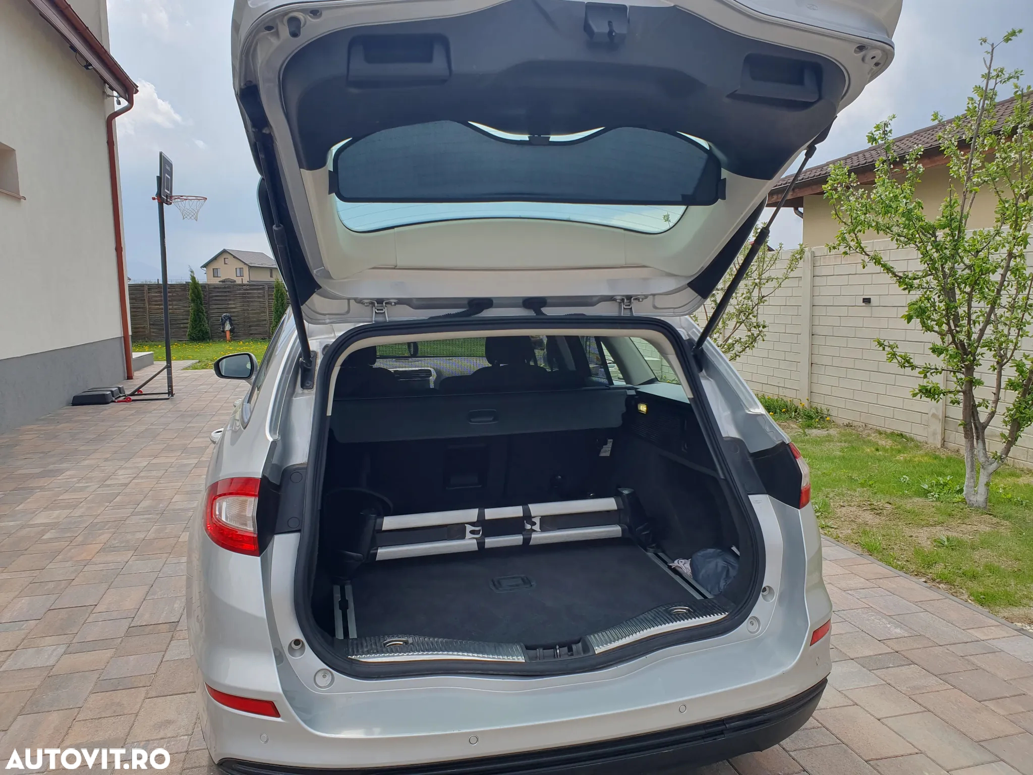 Ford Mondeo 2.0 TDCi Powershift Business - 6