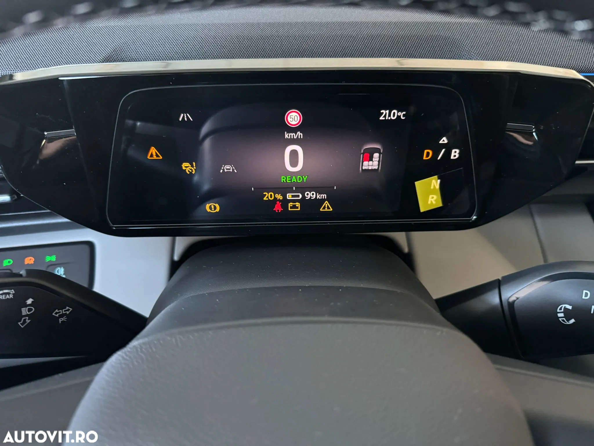Ford Explorer RWD 77 kWh Extended Range Select - 12