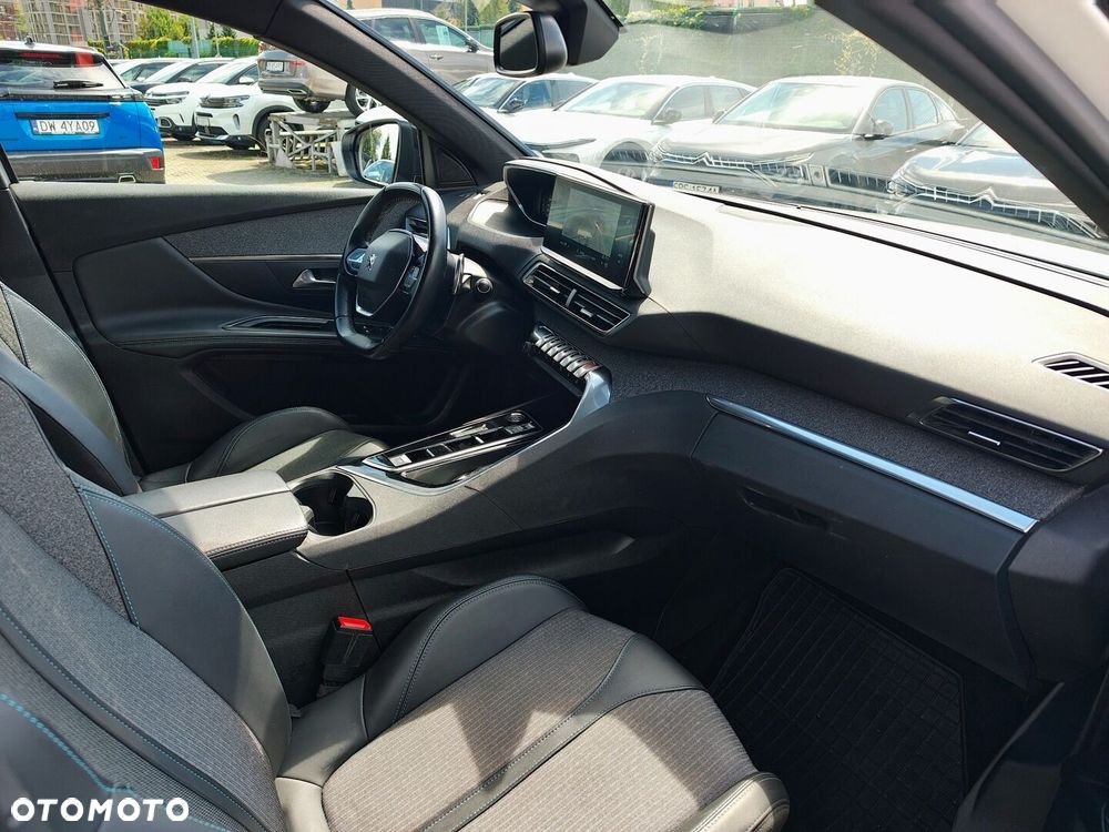 Peugeot 3008 1.2 PureTech Allure Pack S&S EAT8 - 8