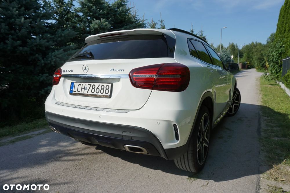 Mercedes-Benz GLA 220 4-Matic AMG Line - 7