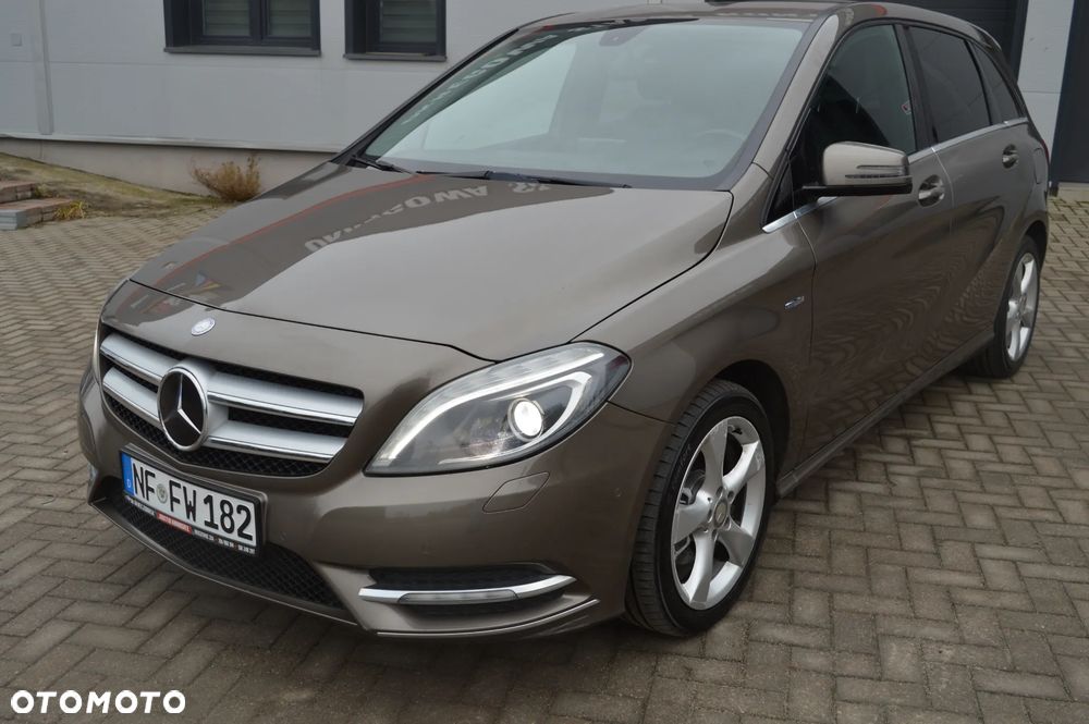 Mercedes-Benz Klasa B 180 CDI (BlueEFFICIENCY) - 6