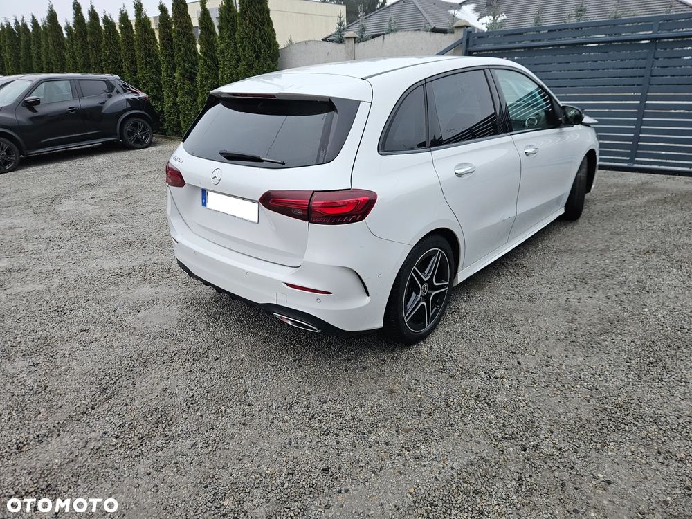 Mercedes-Benz Klasa B 200 d 8G-DCT AMG Line - 4