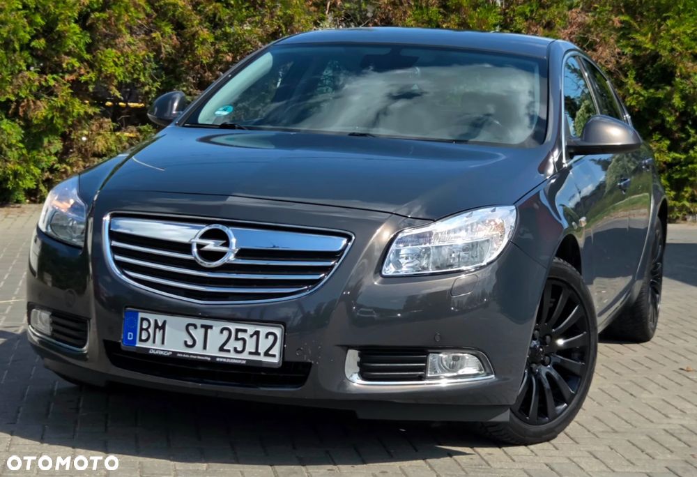 Opel Insignia 1.8 Design Edition - 2