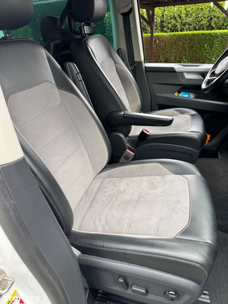 Volkswagen Multivan - 12