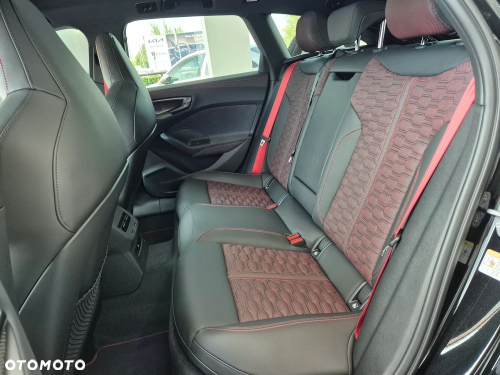 Audi RS5 Avant - 17