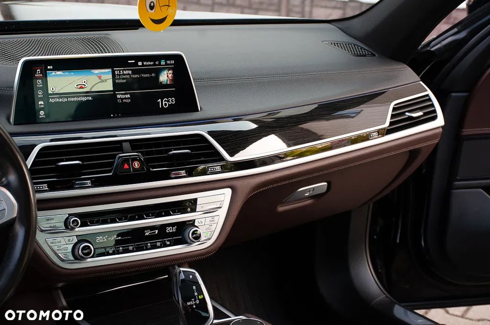 BMW Seria 7 730d xDrive sport - 27