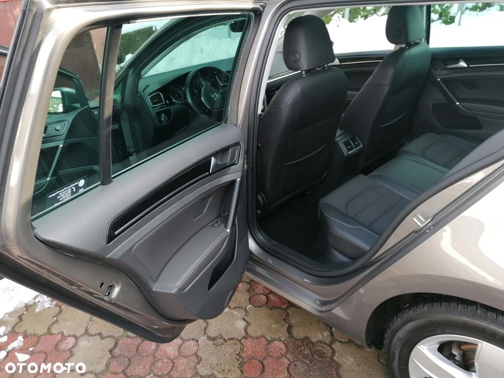 Volkswagen Golf 1.4 TSI BMT Highline - 8