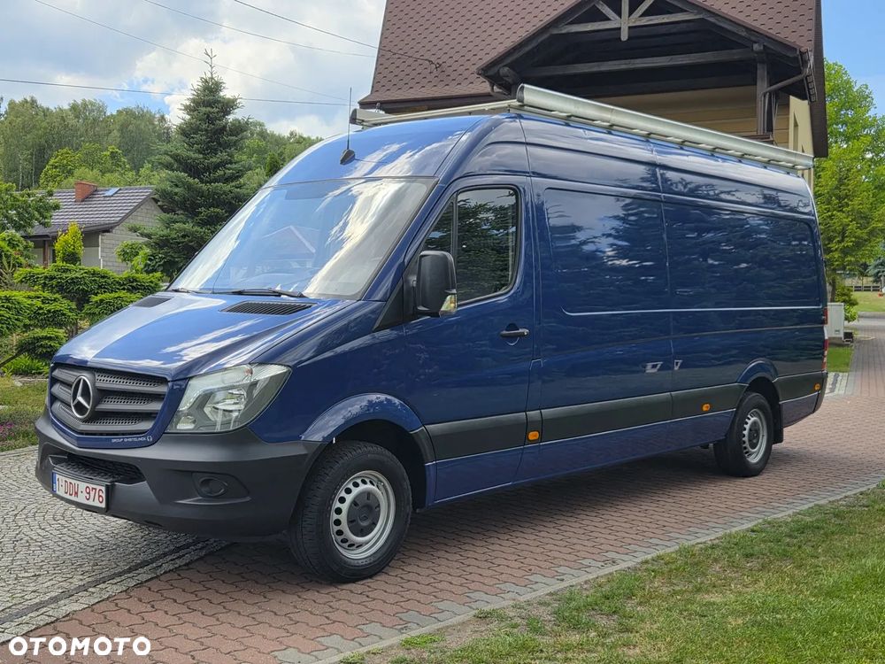 Mercedes-Benz Sprinter - 4
