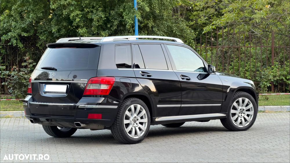 Mercedes-Benz GLK - 3