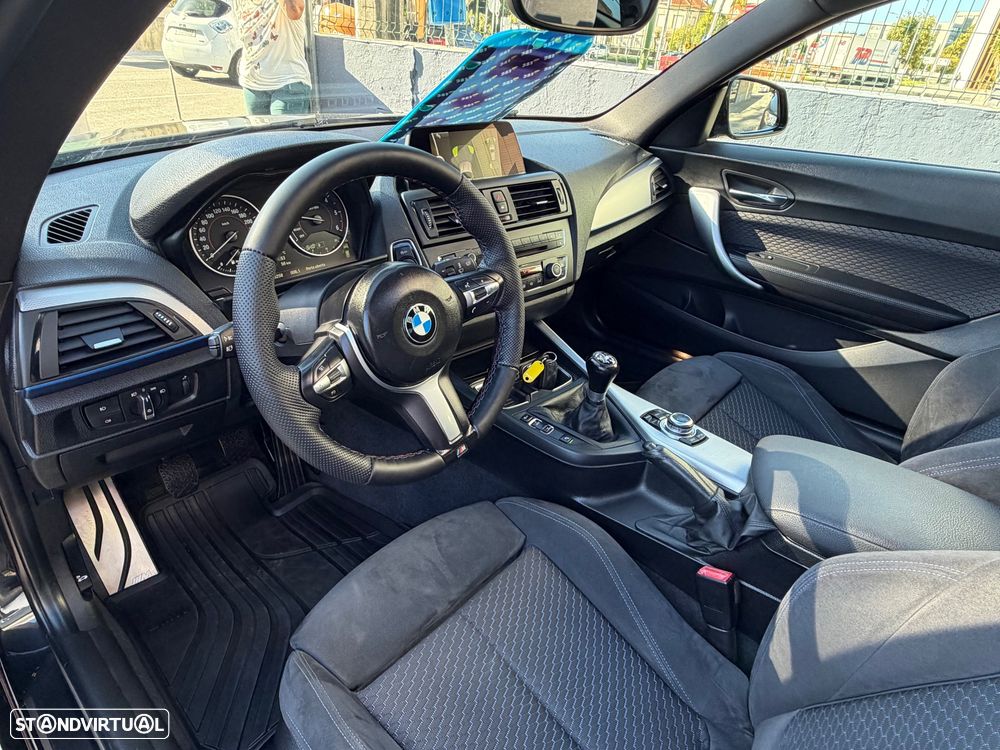 BMW 120 d Pack M - 27
