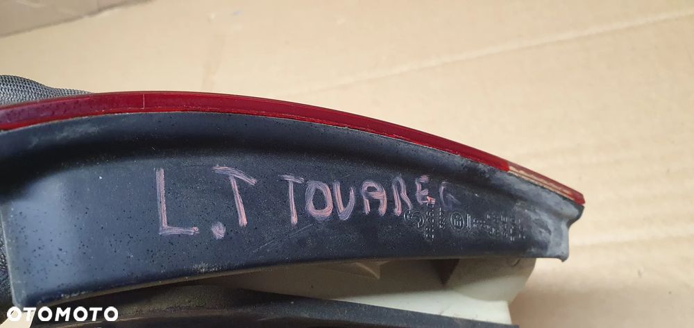 Lampa lewy tył tylna lewa w klapę VW Touareg 7L 7L6945093H - 7